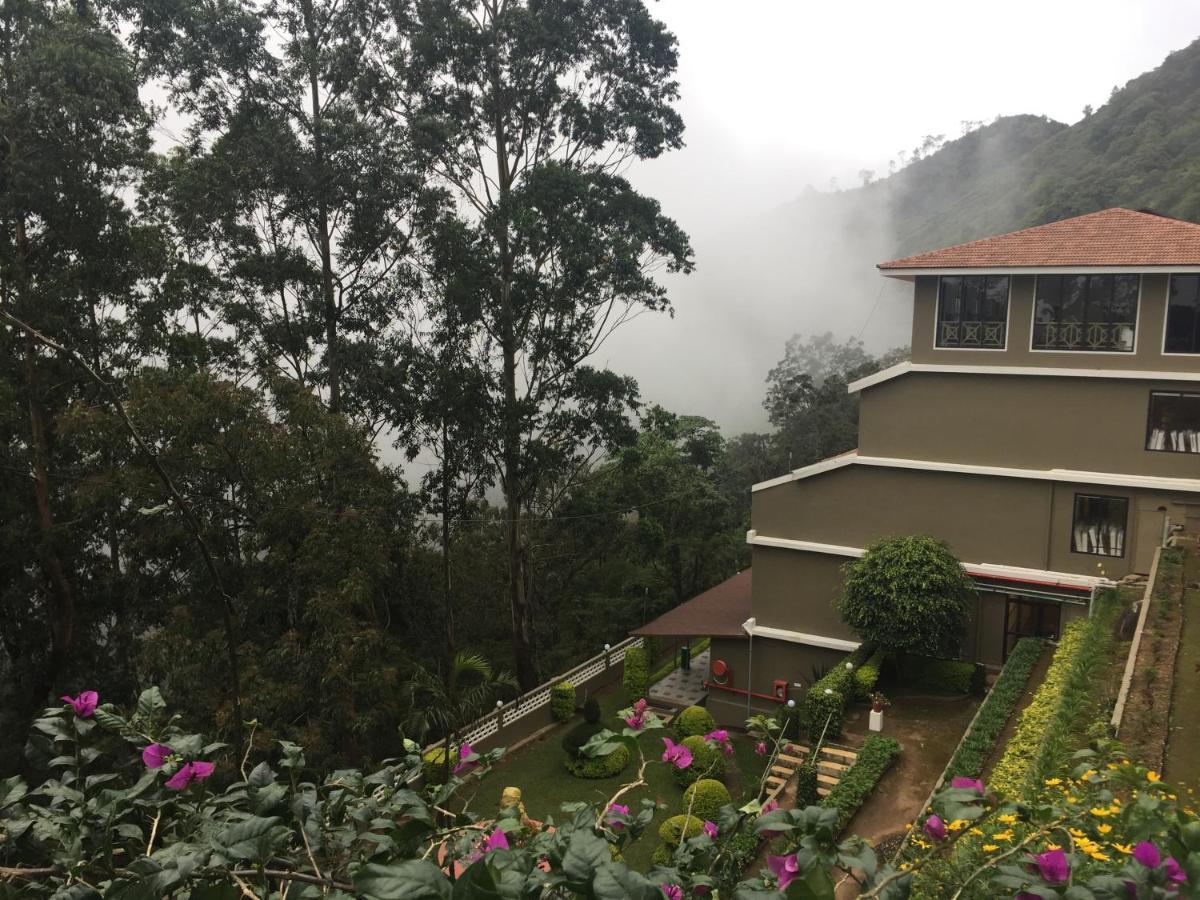 Abad Copper Castle Resort Муннар Экстерьер фото